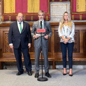 De Oro (Vox) demande à défendre les coutumes de Barcelone à travers La Mercè : « Toute l'Afrique n'a pas sa place ici »