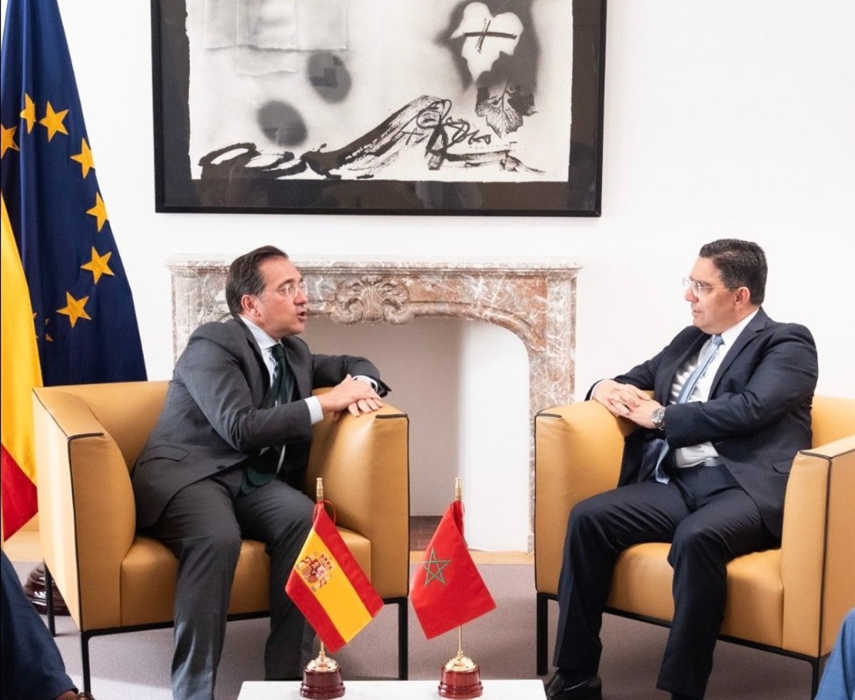 Le Maroc réitère à Albares sa "pleine collaboration" pour que les migrants de Ceuta reviennent au plus vite