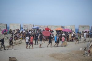 Un migrant décède dans le campement de l'esplanade Guano à Ceuta