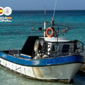 Le patron d'un bateau de pêche est arrêté pour l'avoir utilisé comme bateau pour emmener des migrants à Formentera