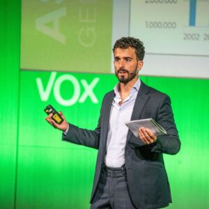 Vox critique le nouveau décret sur le logement et insiste sur le lien entre la crise et l'immigration « massive »