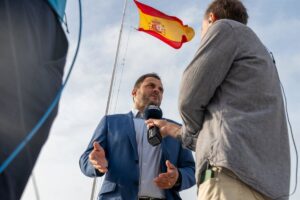 Le maire d'Arrecife (Lanzarote) exige l'expulsion immédiate des immigrés accusés de viol sur un bateau