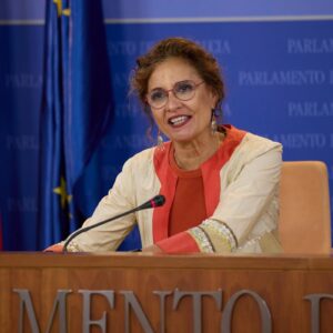 Montero espère que Moreno recevra Vivas « pour l'informer du nombre de mineurs » que les migrants de Ceuta Andalousie accueilleront