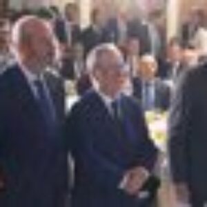 Les partis réagissent à la gestion par le gouvernement de la crise migratoire à Ceuta