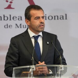 Vox place le contrôle des frontières et l'accès au logement parmi ses priorités pour 29N