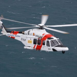 Ils entament une opération de recherche pour localiser deux bateaux partis d'Algérie avec 23 personnes à bord