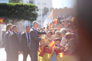La Communauté salue « le geste » des Rois avec leur visite à Ceuta face à un Gouvernement qui « ne donne aucune réponse »