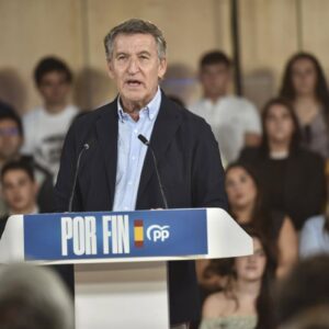 Feijóo exige que Sánchez comparaisse au Congrès pour les navires marocains à Ceuta et le traduit devant le Tribunal National
