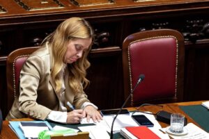 L'Italie prolonge d'une semaine les contrôles Schengen en attendant de coordonner les mesures de remplacement avec l'Espagne