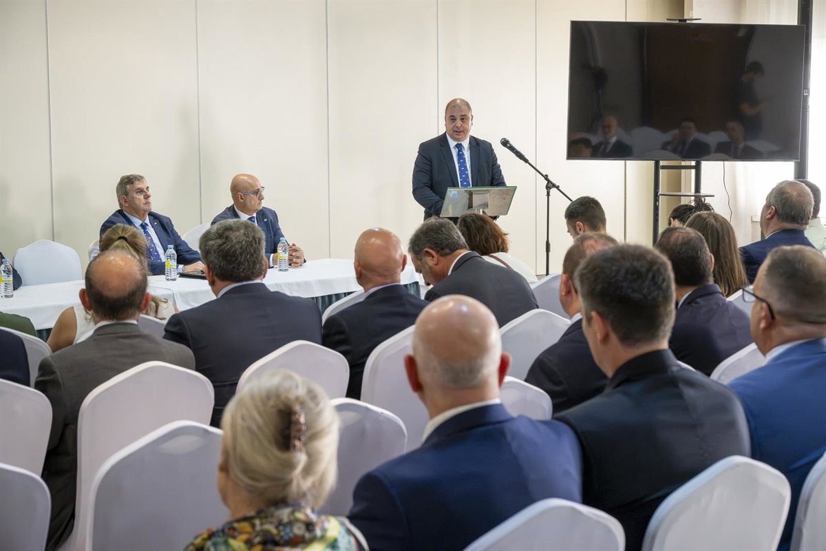 Les commandants de la police de Ceuta exigent plus de soutien politique pour garantir « la paix sociale et le contrôle des frontières »