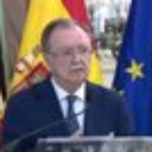 Vivas estime qu'il y a 15 000 migrants à Ceuta et critique le manque de retours administratifs